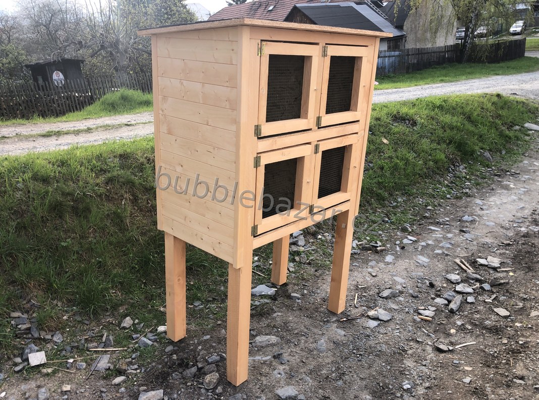 Nová dvoupatrová dřevěná králíkárna se 4 kotci 50 × 50 cm