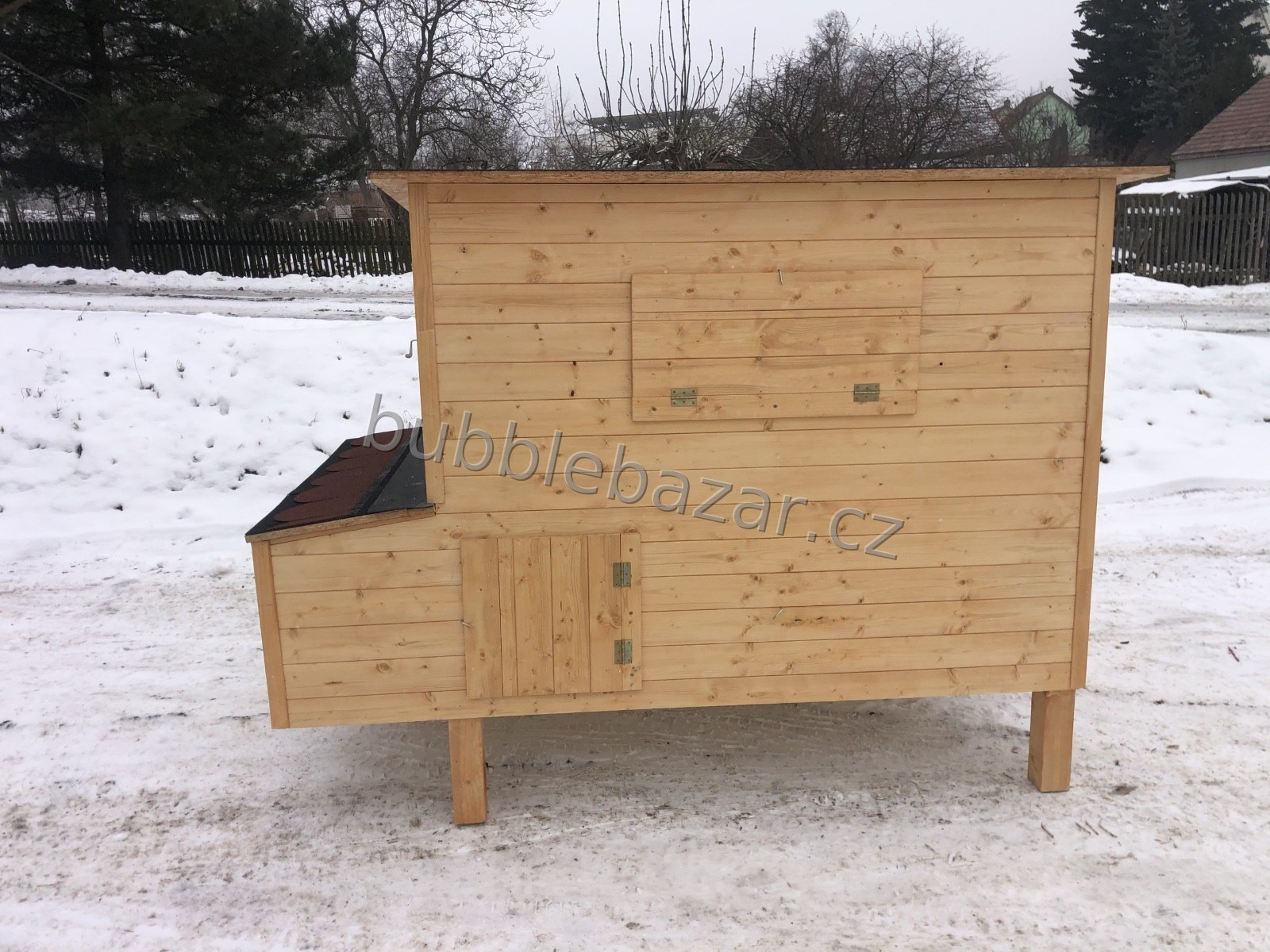Zateplený dřevěný kurník pro 15–20 slepic, 160 × 120 cm, doprava po celé ČR zdarma